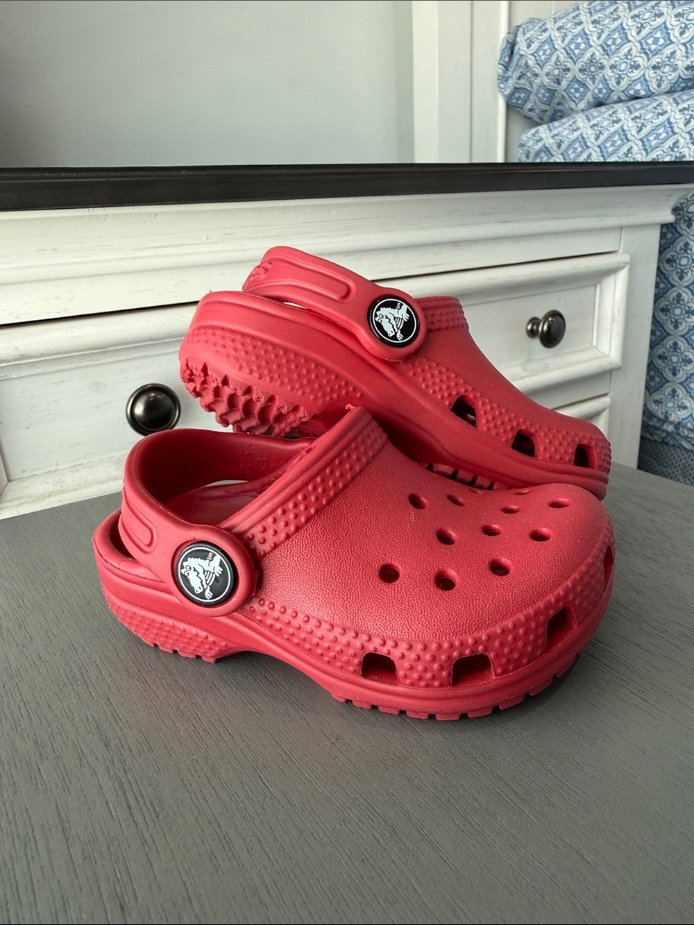 CROCS Toddler Classic Clog in Red C6